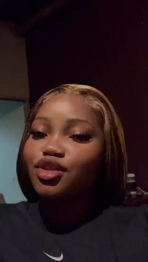 @LaMokoena🤍