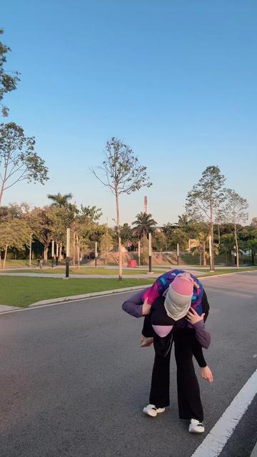 @Nursyamiminawawi