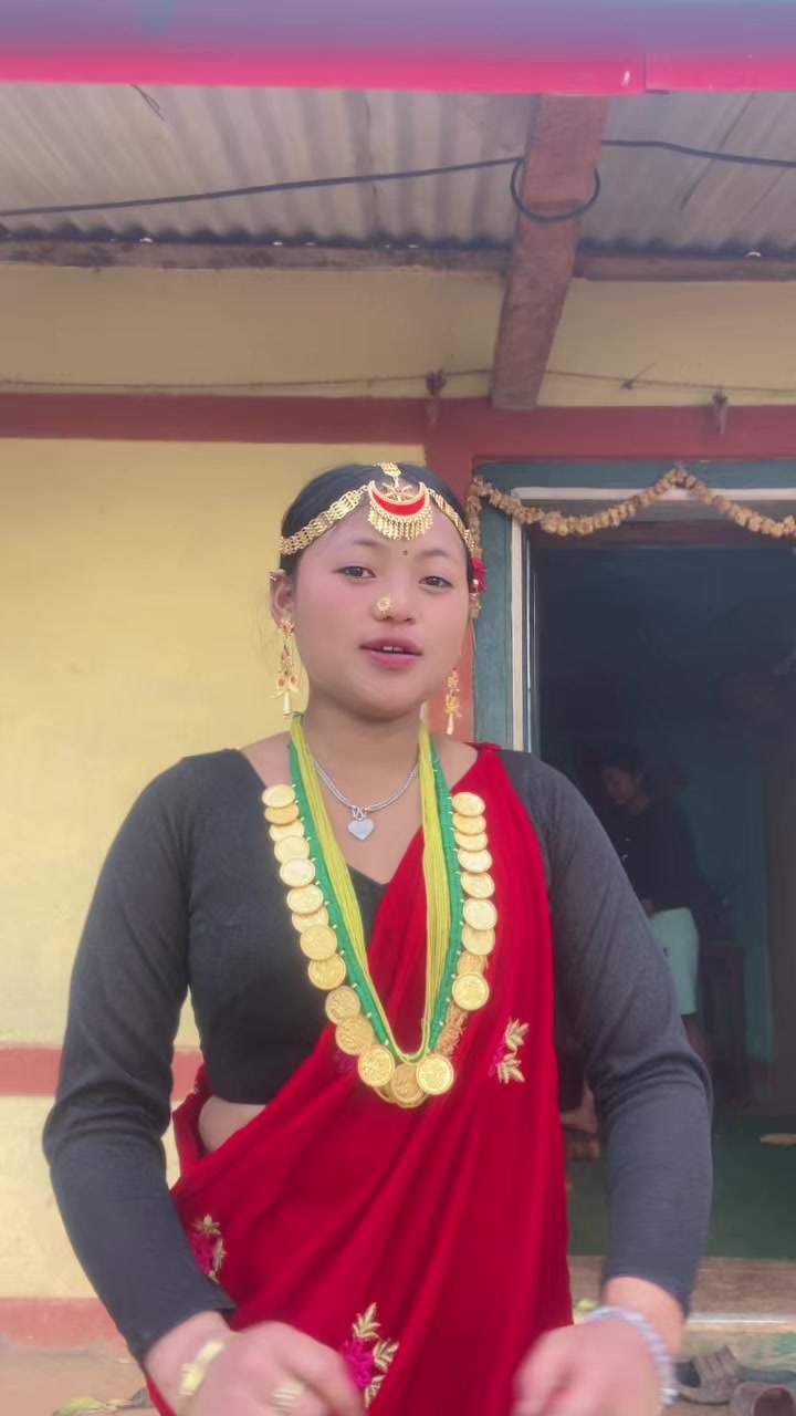 @Anisha.....🫶🖤