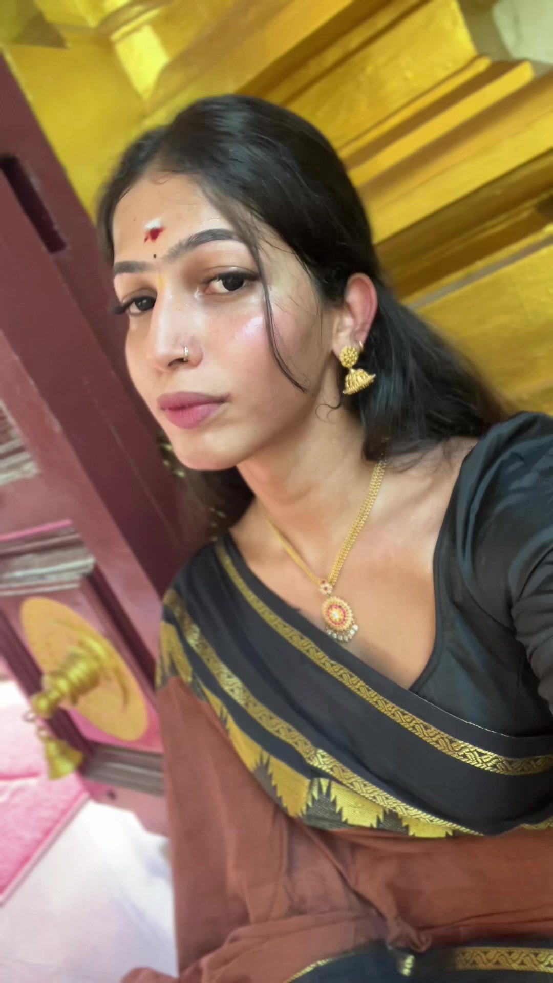 @mithaaa._13