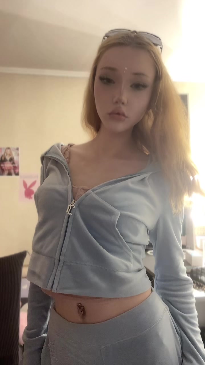 @Моника