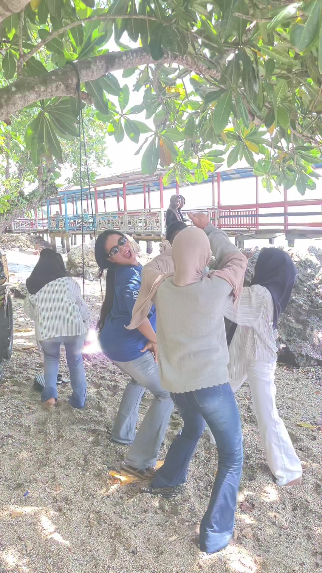 @Udin Buton 🇧🇷🦋