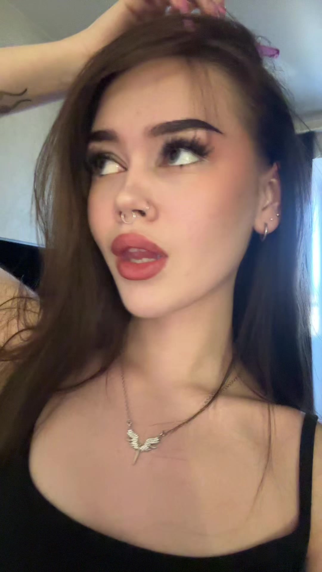 @нита