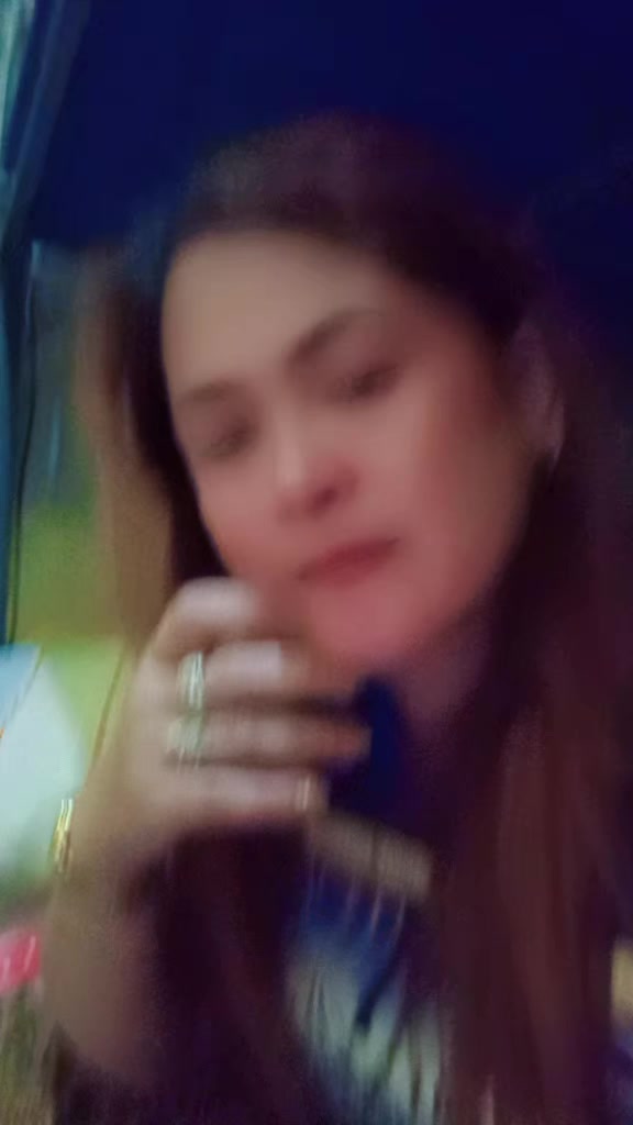 @Rosalie Bro&ntilde;ola