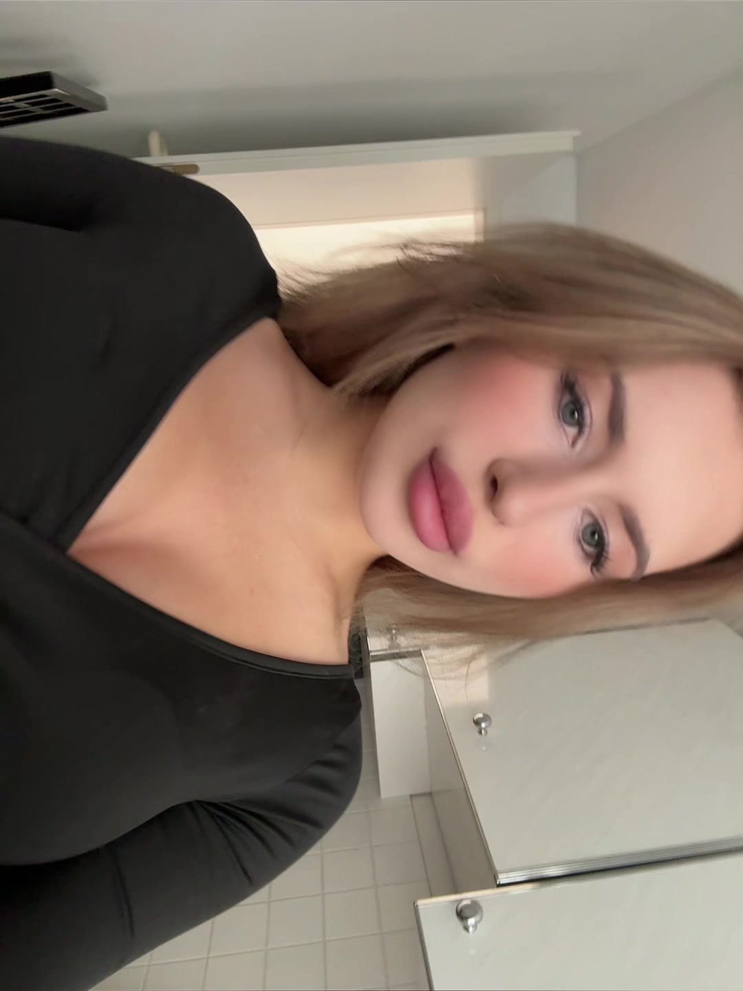 @𝐀.