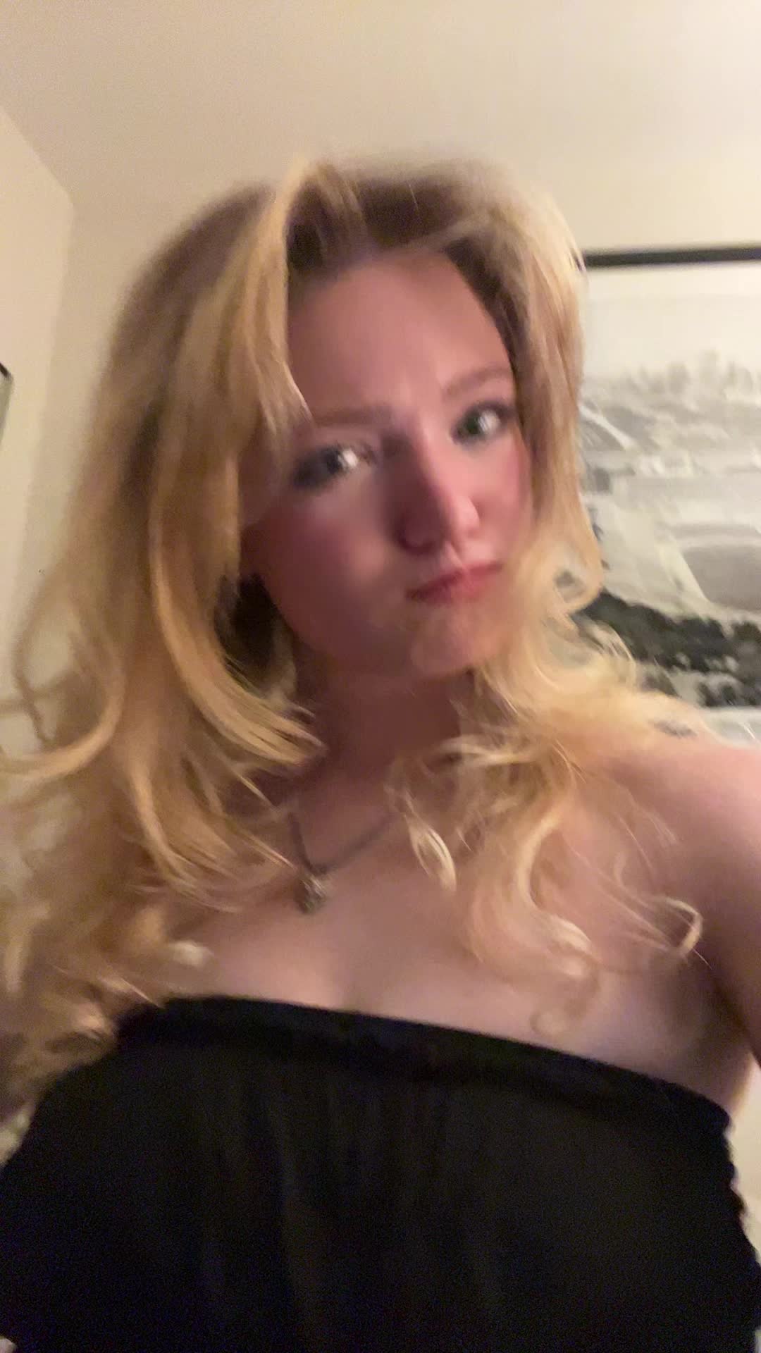 @oliviak1214