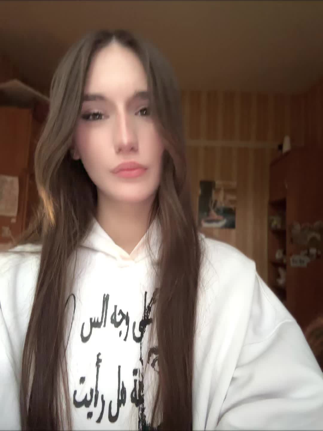 @Anixxis