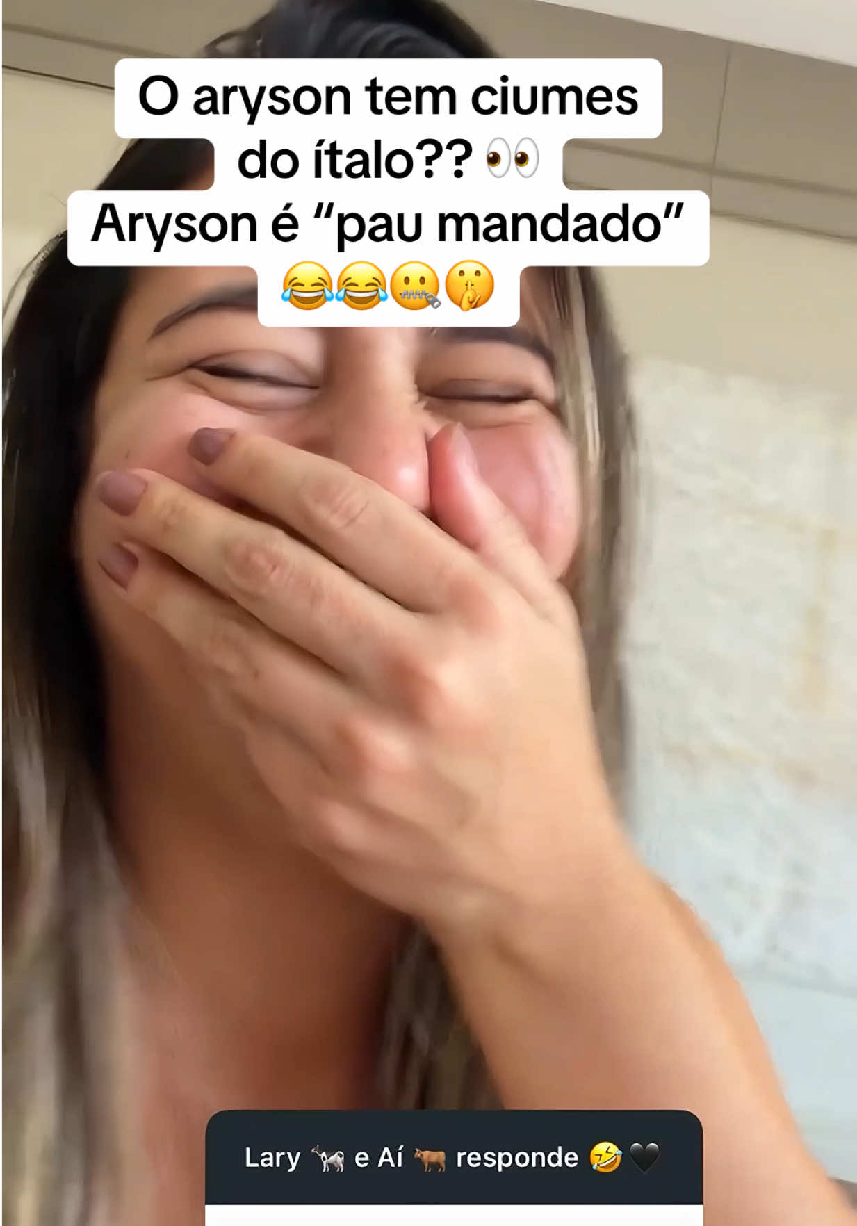 @laryiingrid01
