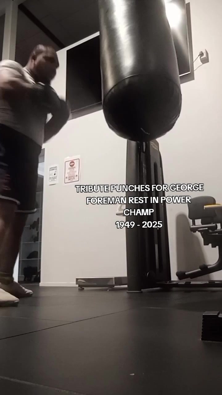@𝕮𝖍𝖆𝖒𝖕𝖎𝖔𝖓𝕶𝖑𝖆𝖝𝖝84