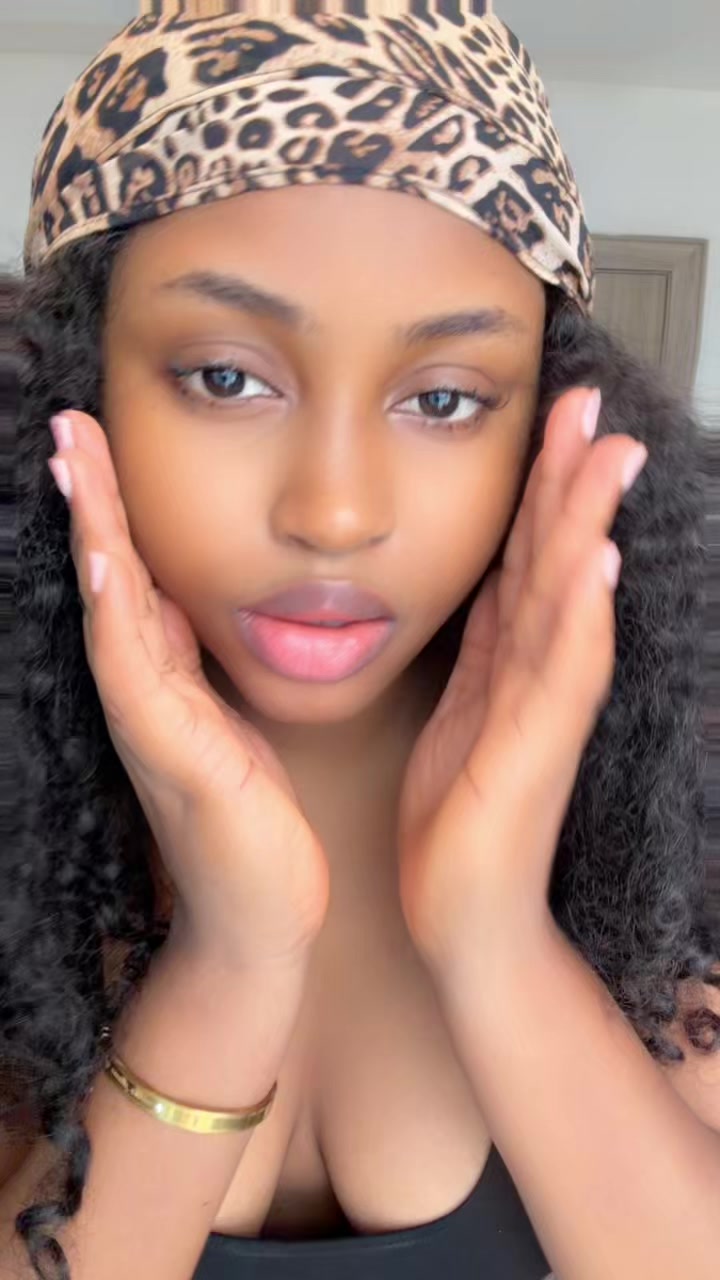 @Stella | Abuja model