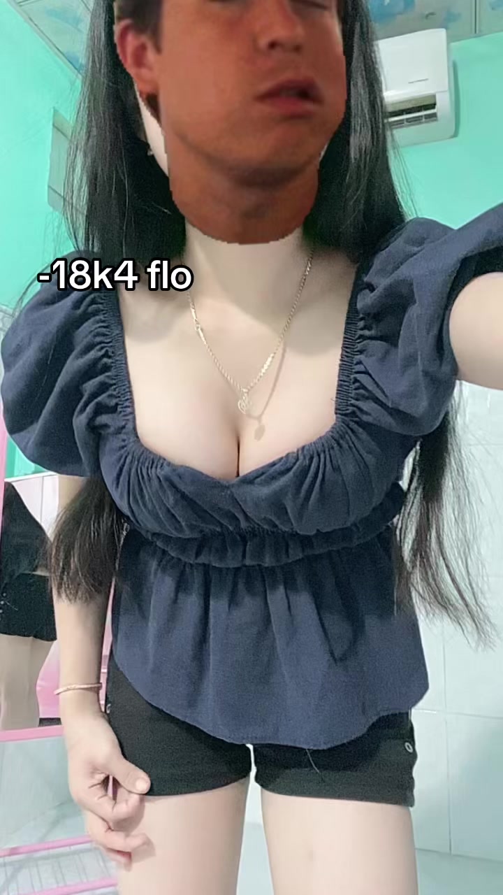 @ᴇʙᴇ ᴍÍᴛ ƯỚᴛ 🫧