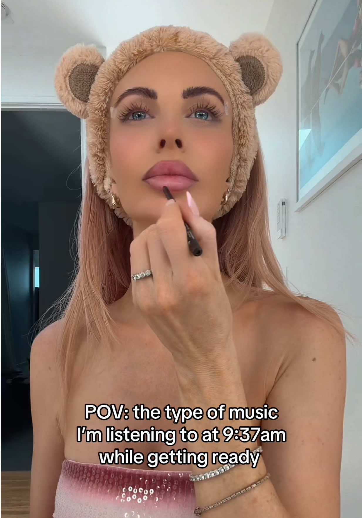 @carlyellen