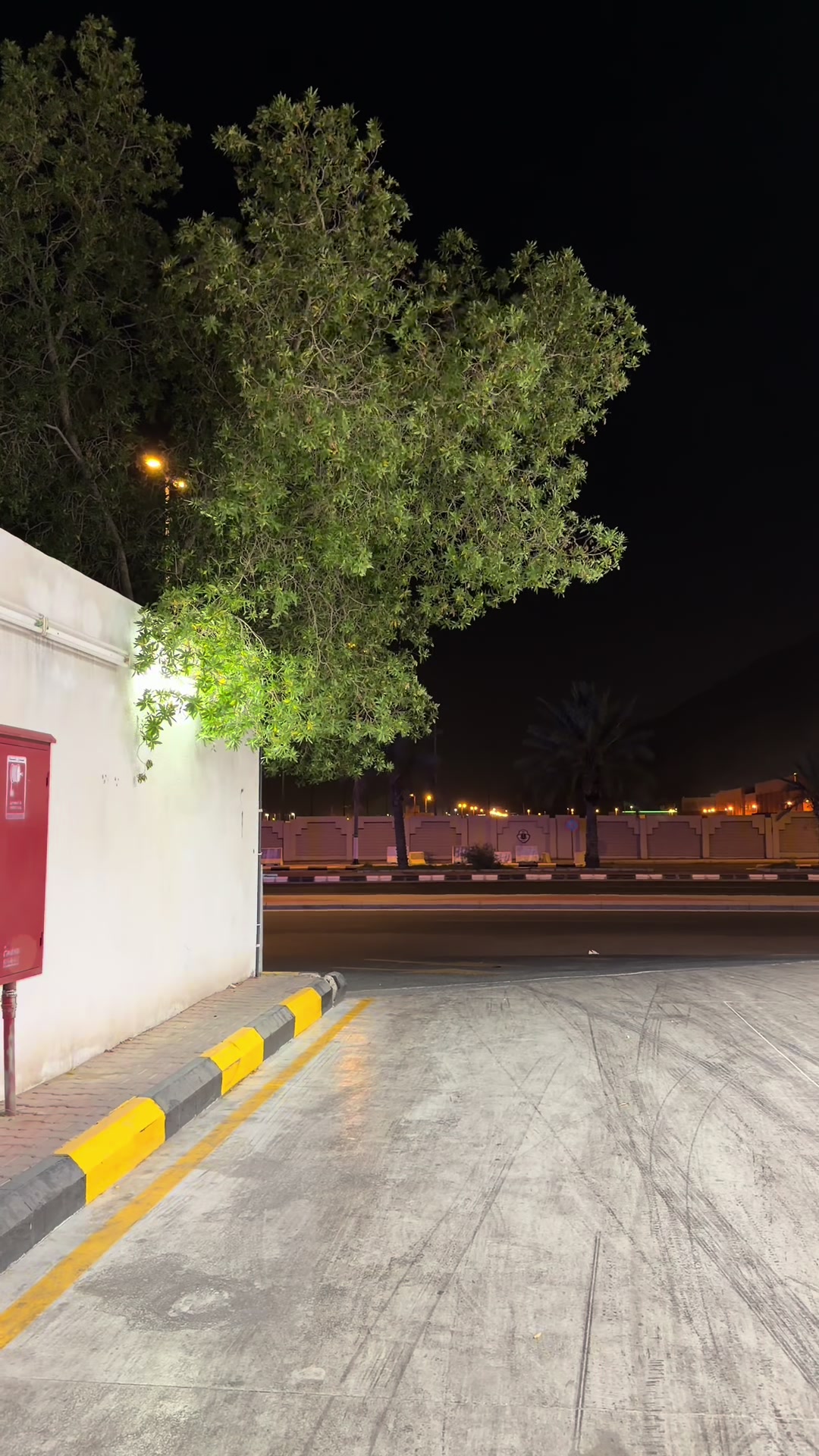 @فُ