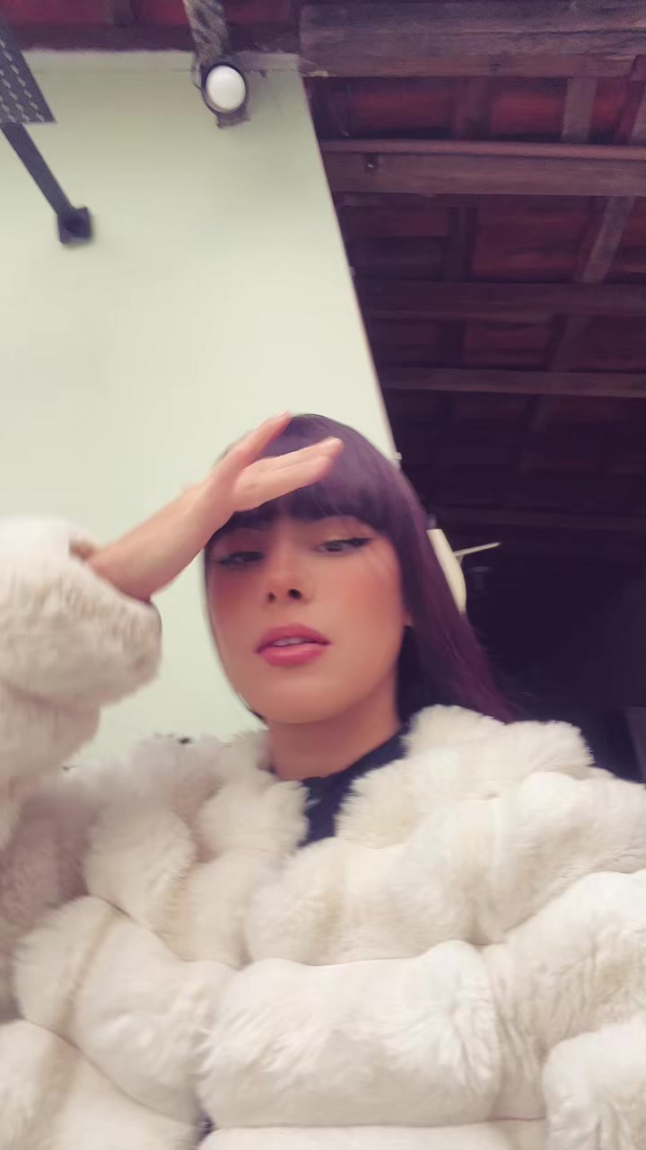 @015_camille