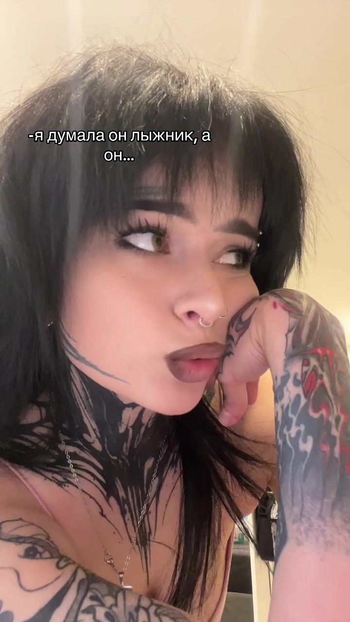 @Tsukini_suka🍅