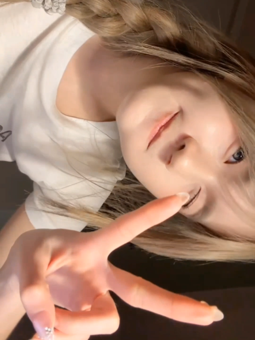 @T