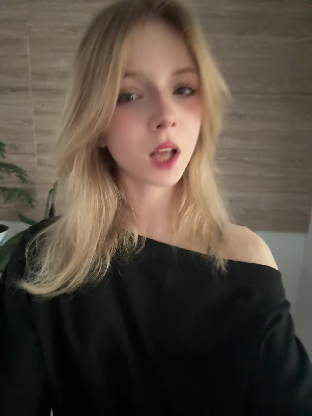 @не милашка