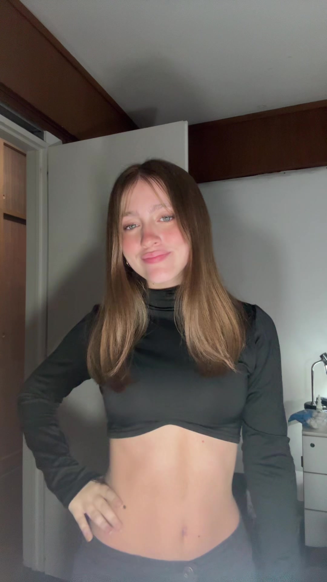 @𝒵𝑜𝑒𝓀𝓊𝓃𝒾𝓈𝒸𝒽𝒾