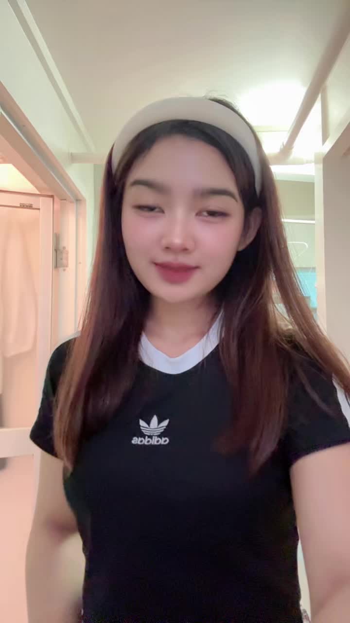 @Yuni chan