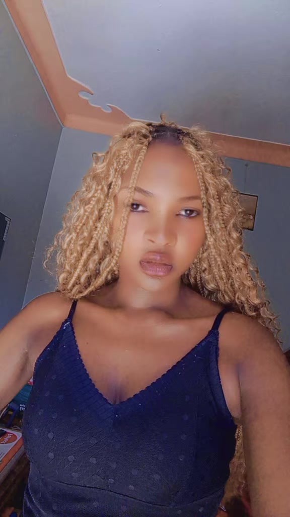 @Mariah💕