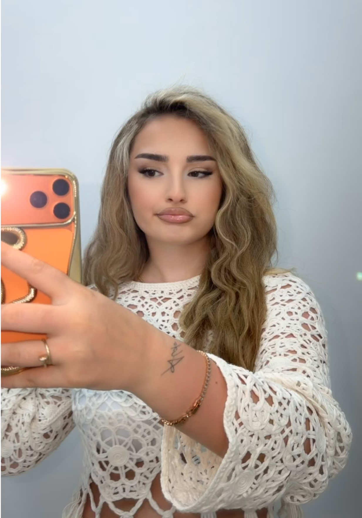 @𝐙