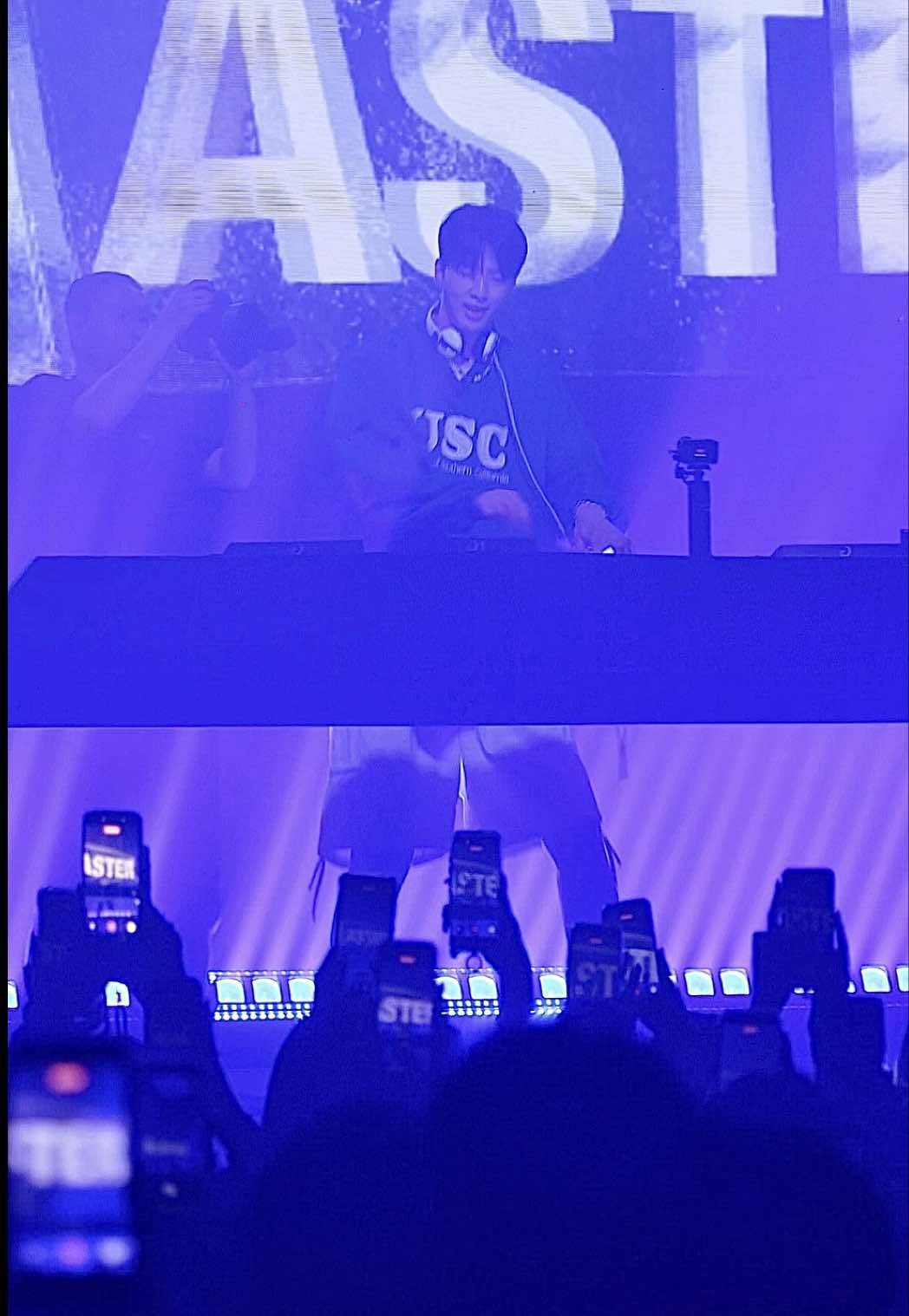 @아스터🎸ASTER🎖️アスター