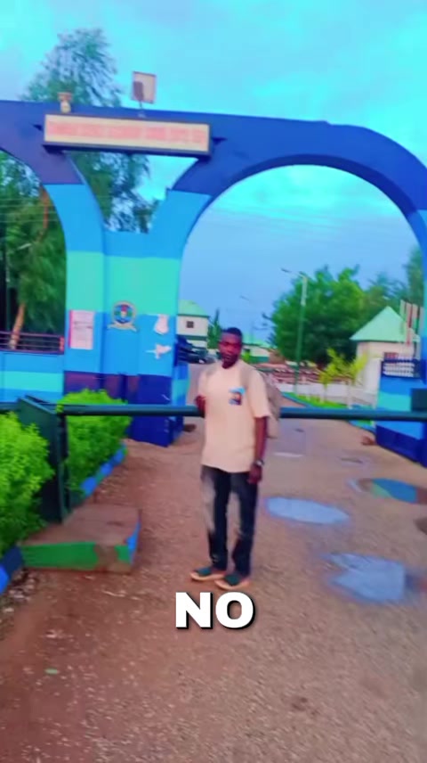 @DE BOSS 2477
