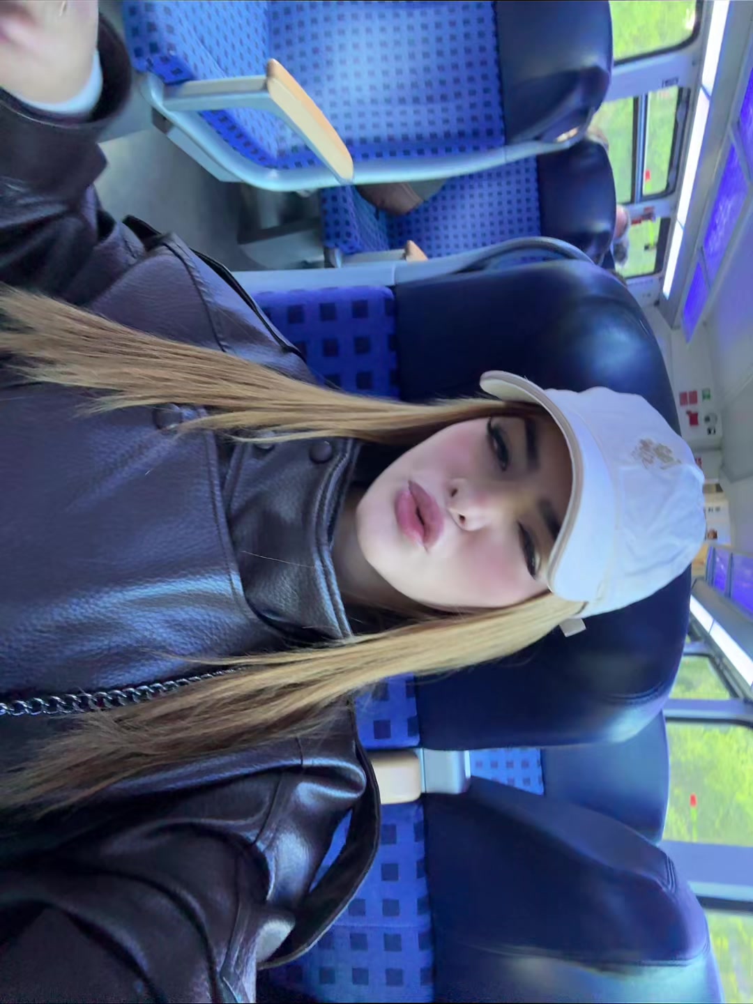 @Emiiilukk