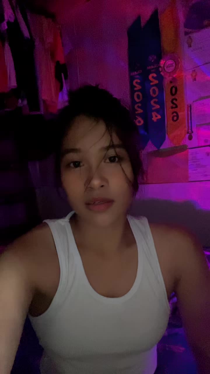 @aizanggii
