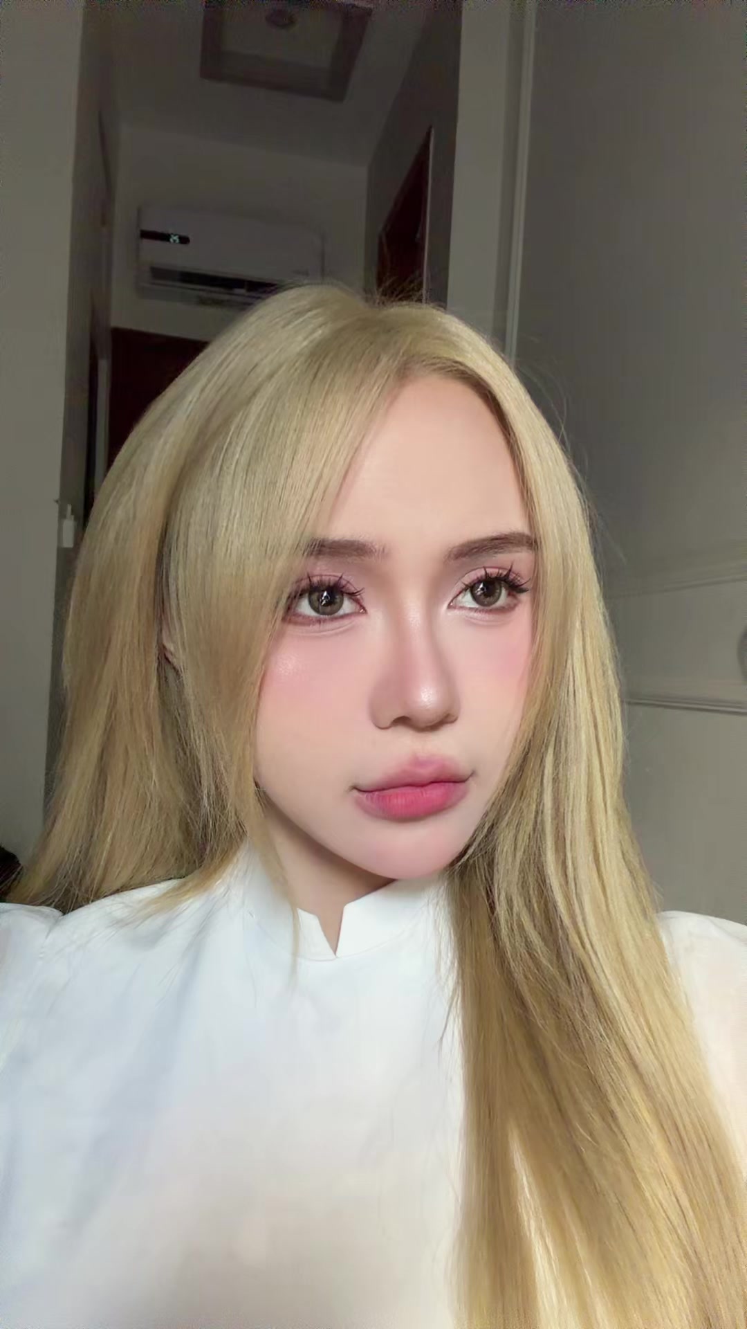 @La Ho&agrave;ng Kỳ Duy&ecirc;n