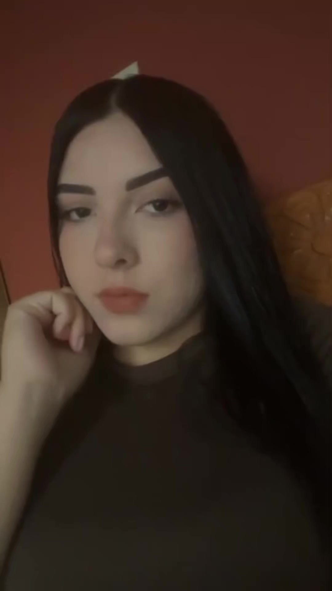 @Yayliin