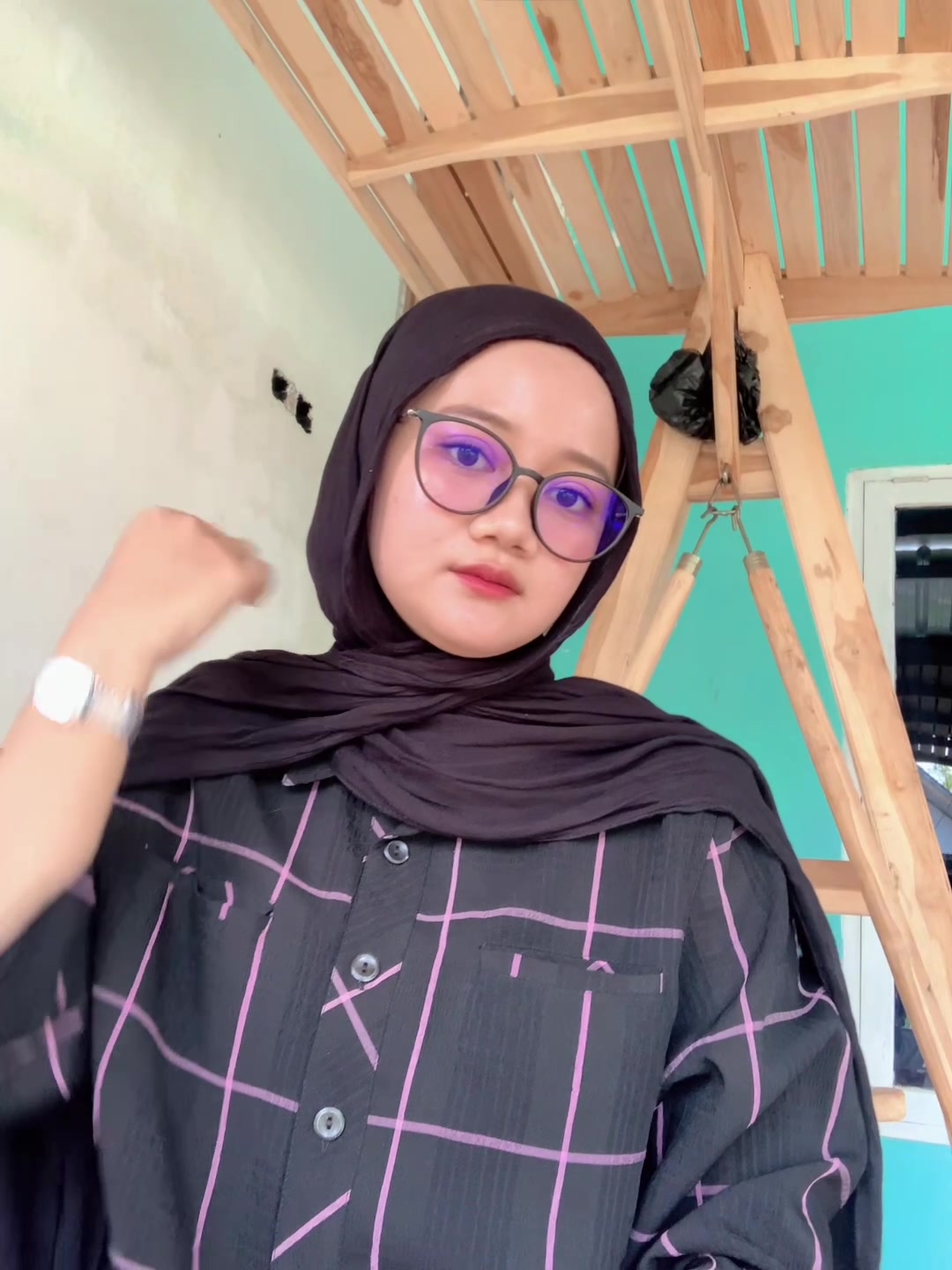 @Uniixx
