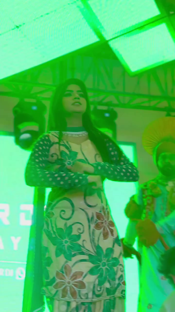 @Aj_Malika011