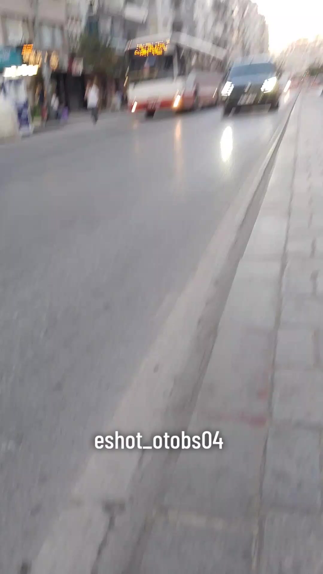 @eshot_otobüs04