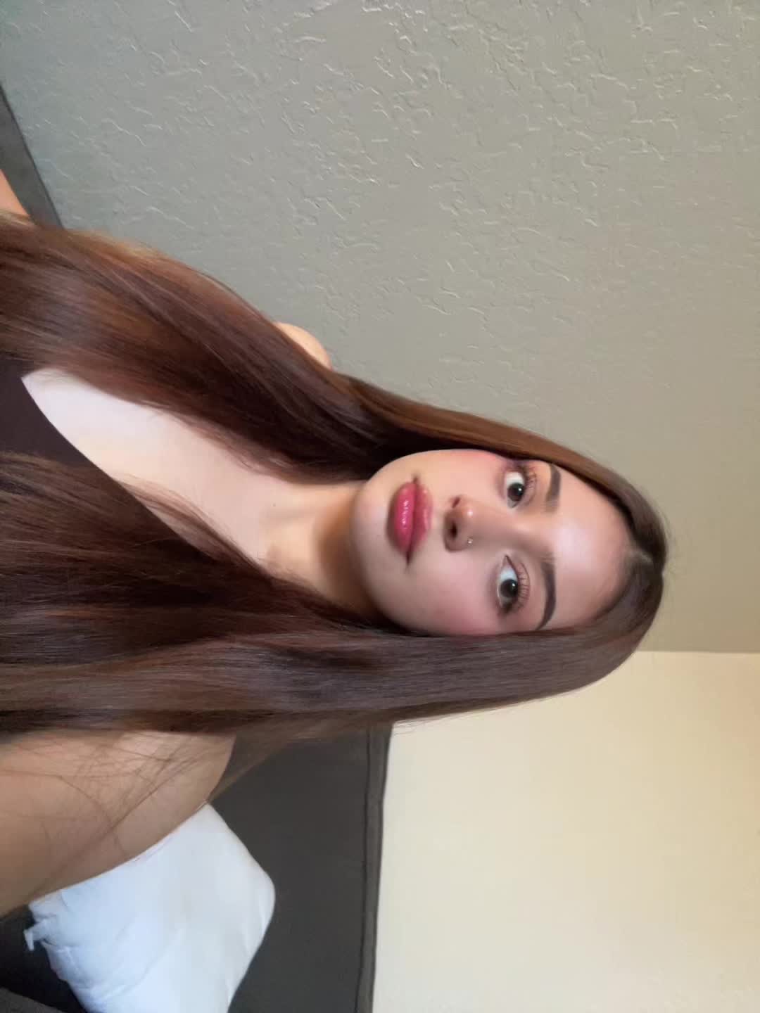@Yoselyn