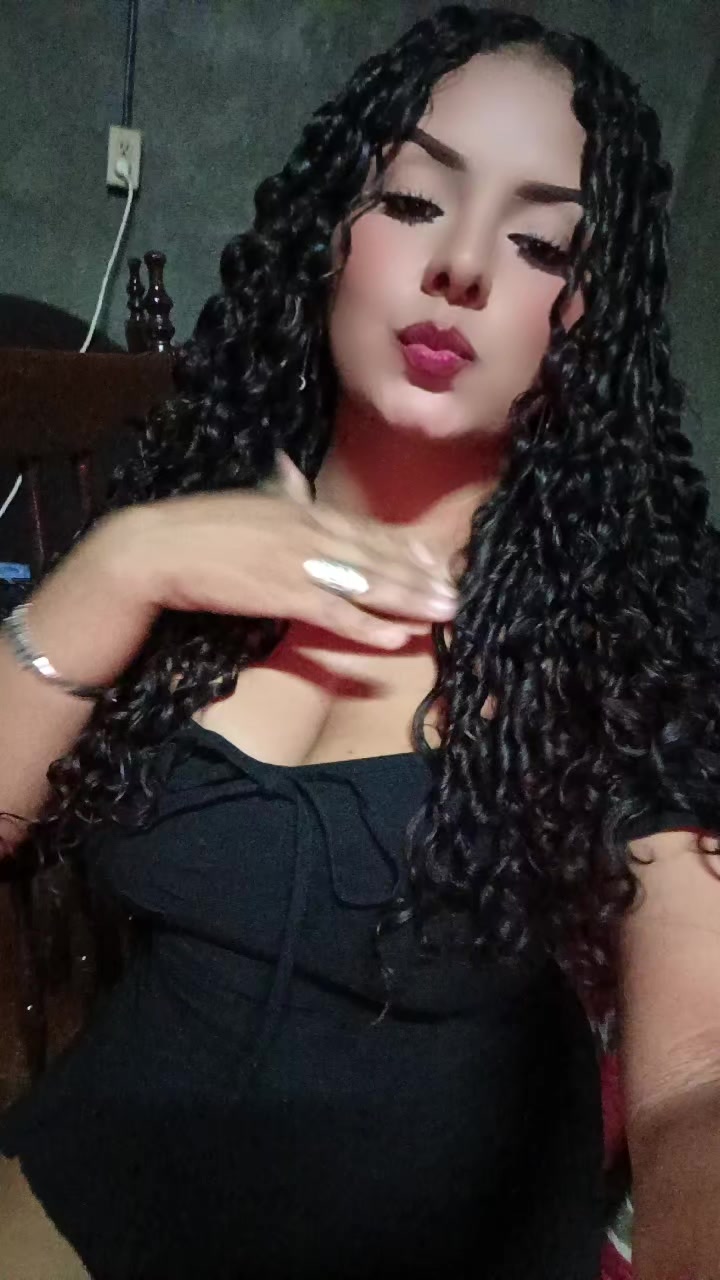 @Sophia🧚🏽♀️