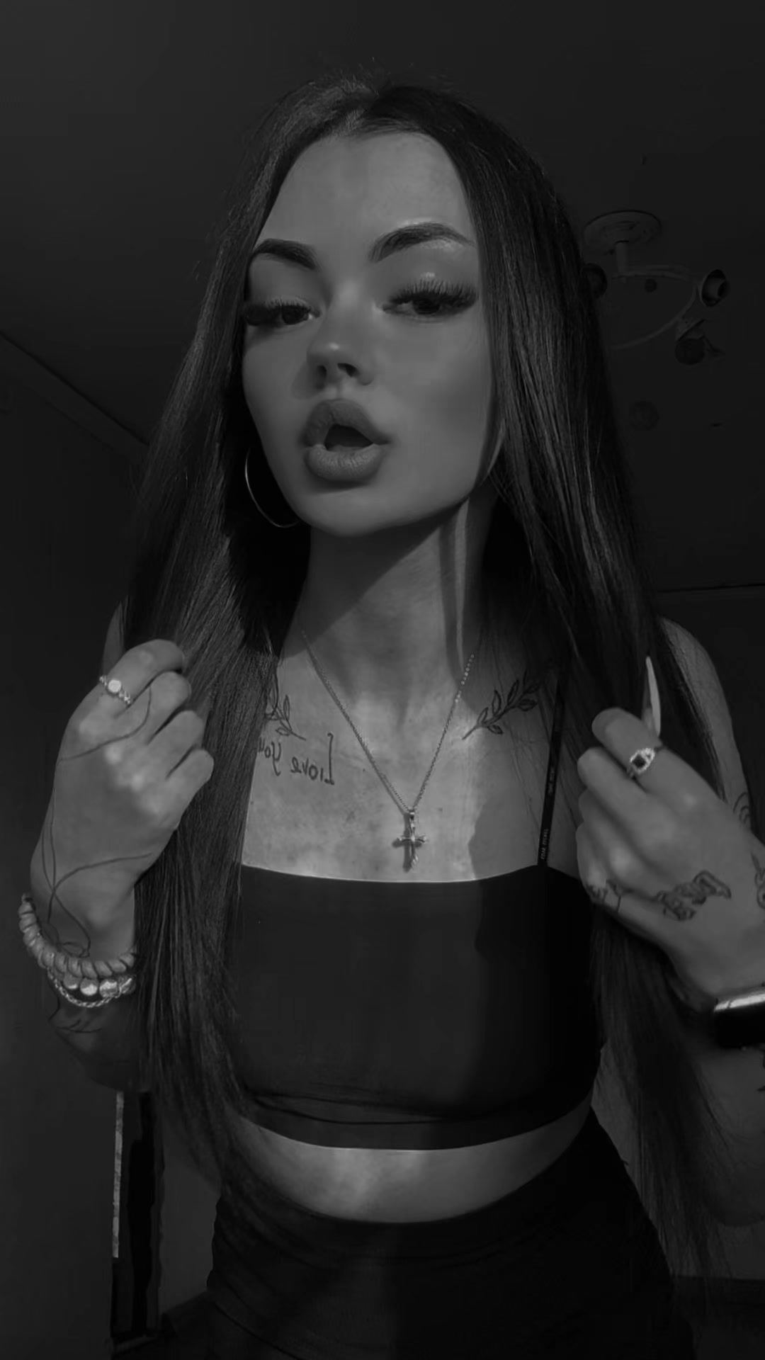 @Сучка♥️😏