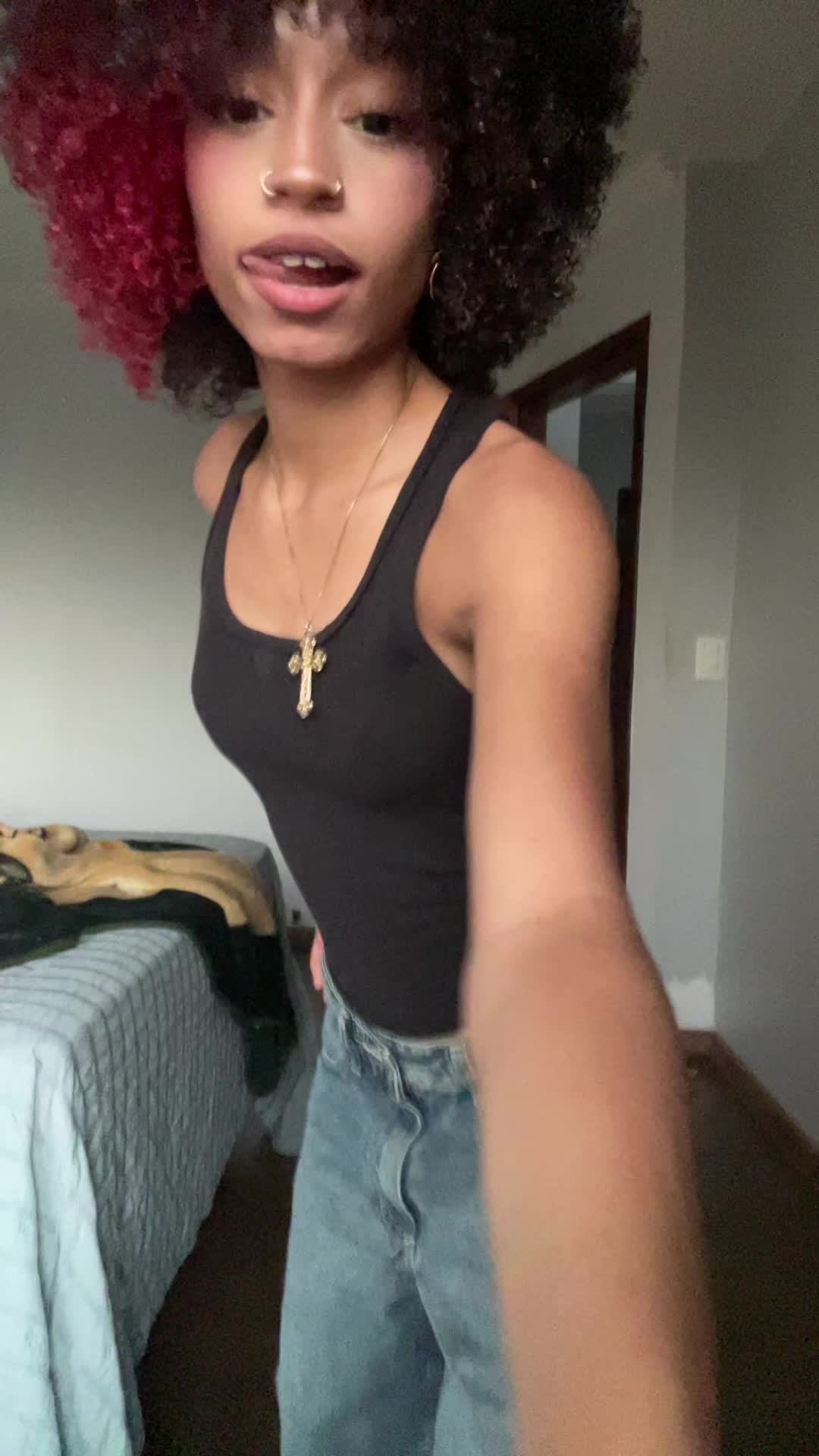 @ailahxvs
