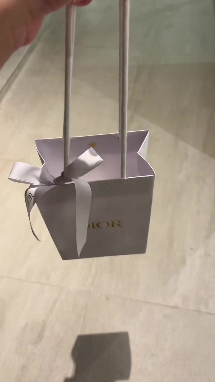 @Paris