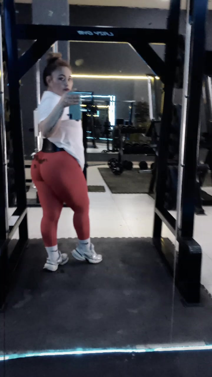 @roxxy