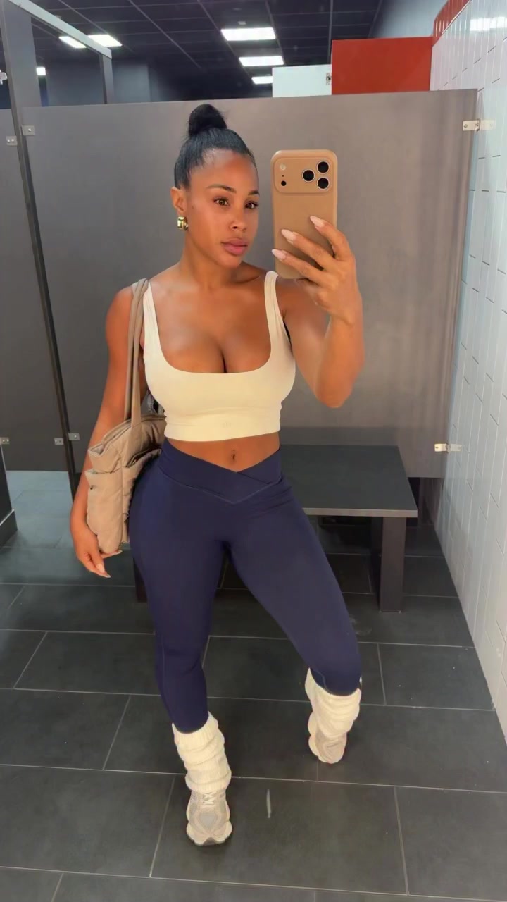 @Annistar_r