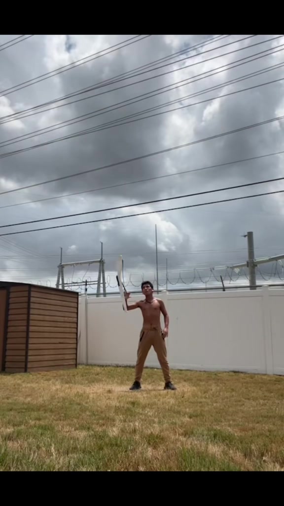 @BenicioSpins