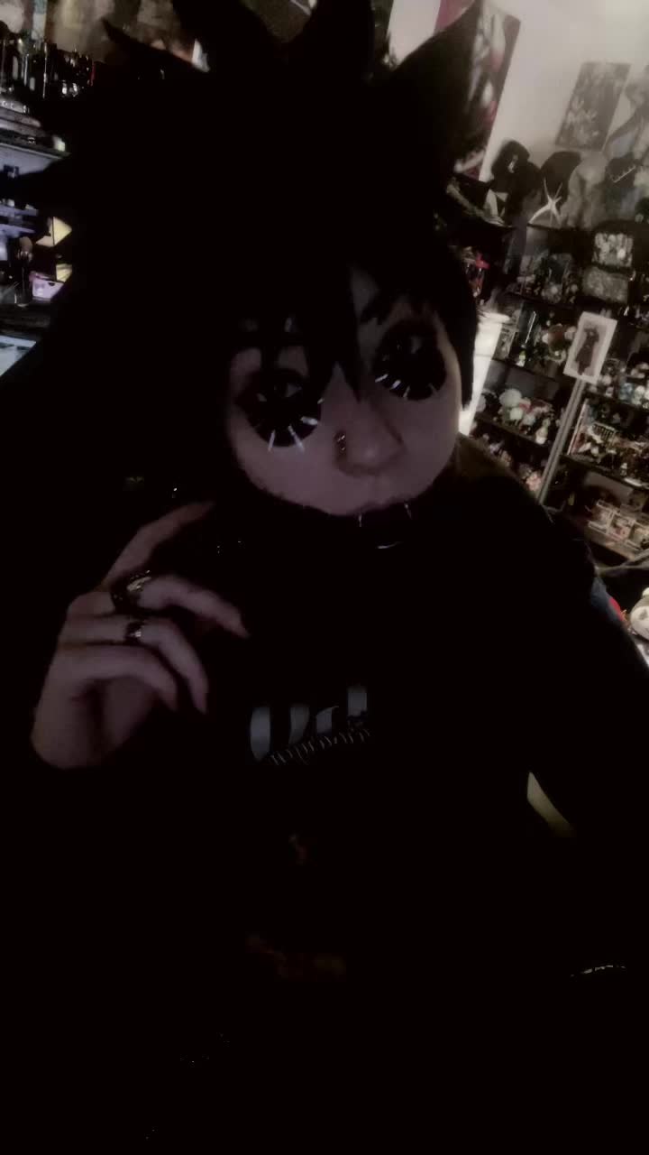 @💜EllaDabiBlackrose🖤