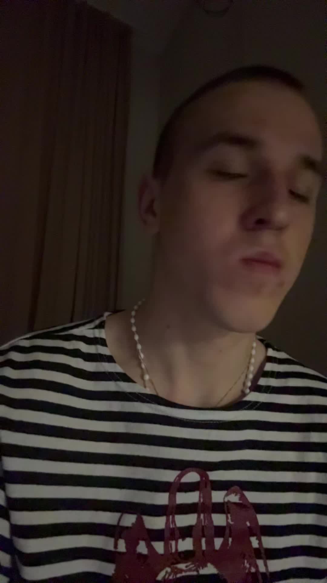 @prayfo8bitch