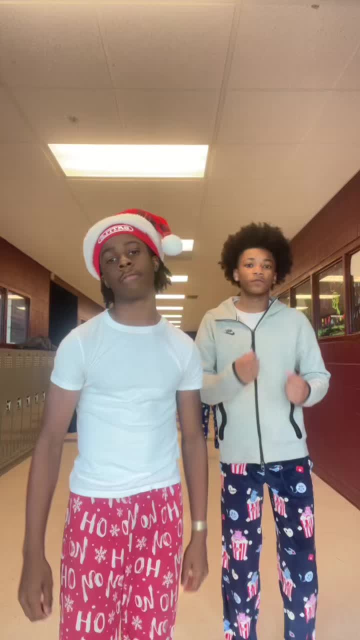 @lilcjay._