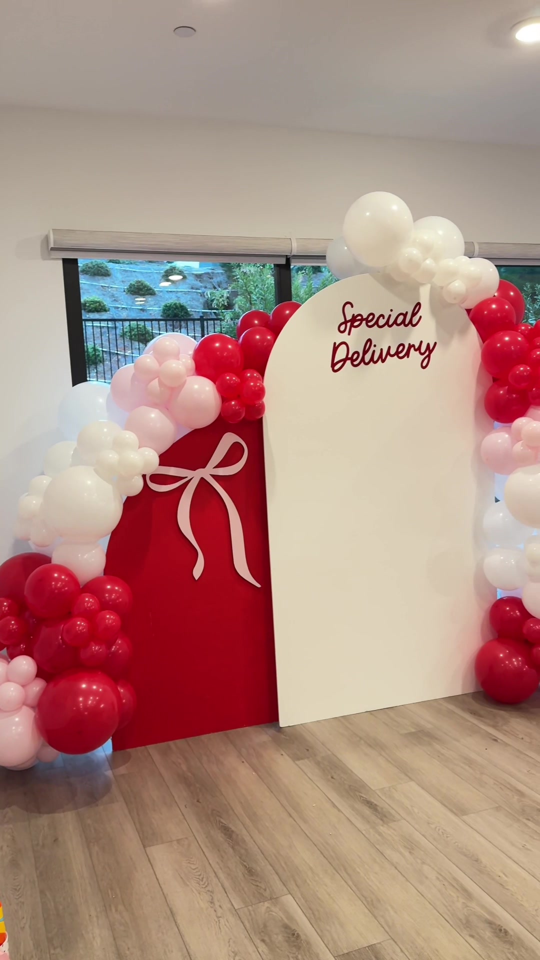@Poshgalballoons