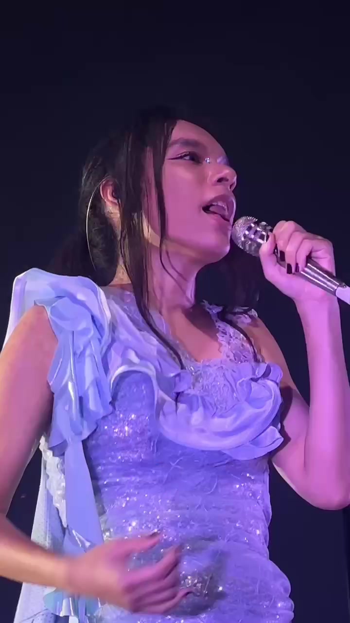 @女王蜂