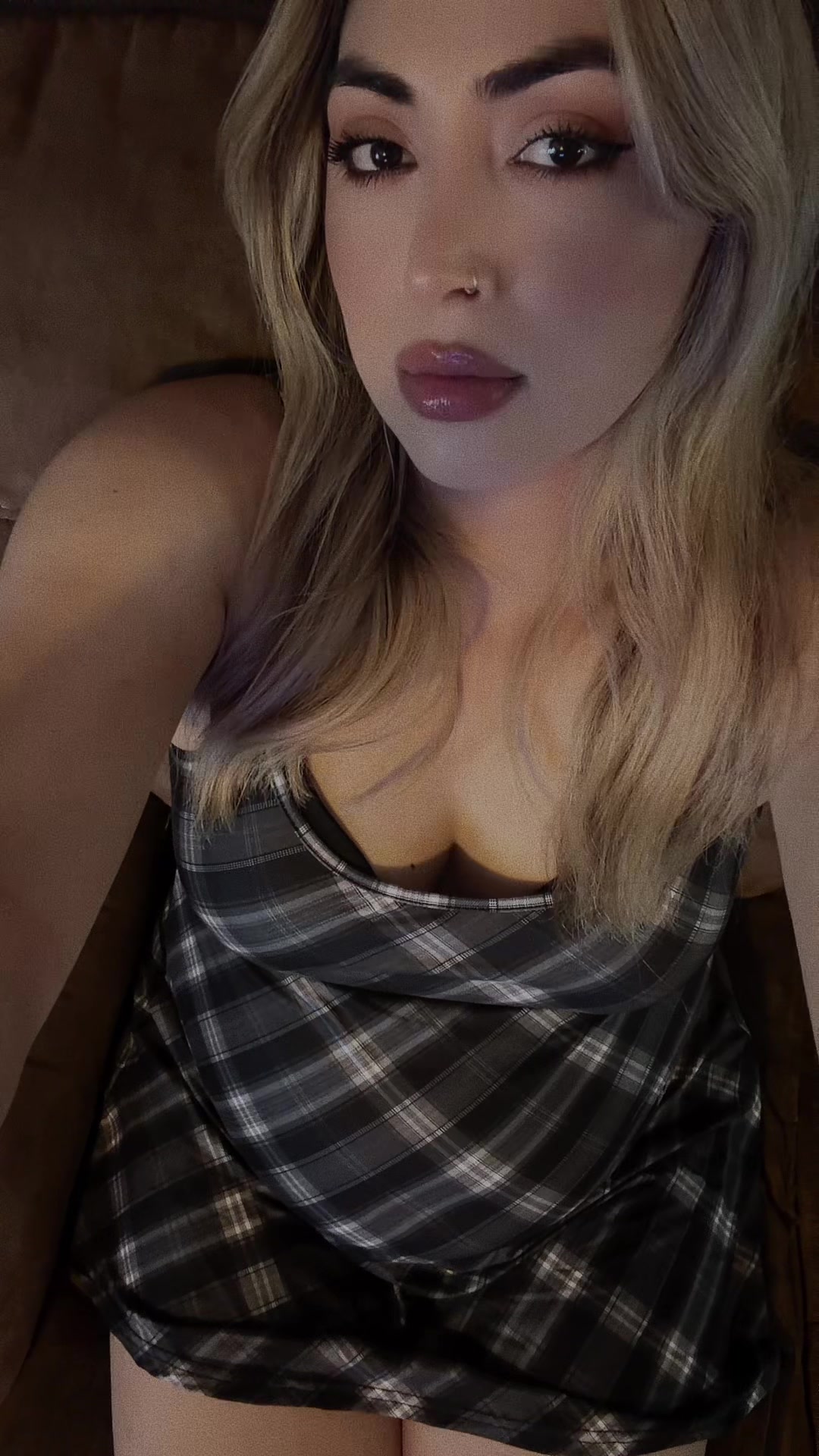 @Adrianna ᥫ᭡ ִֶָ𖤐