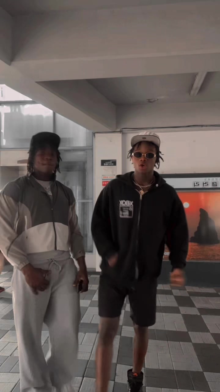 @DONBLOZO..🇬🇳🇨🇦