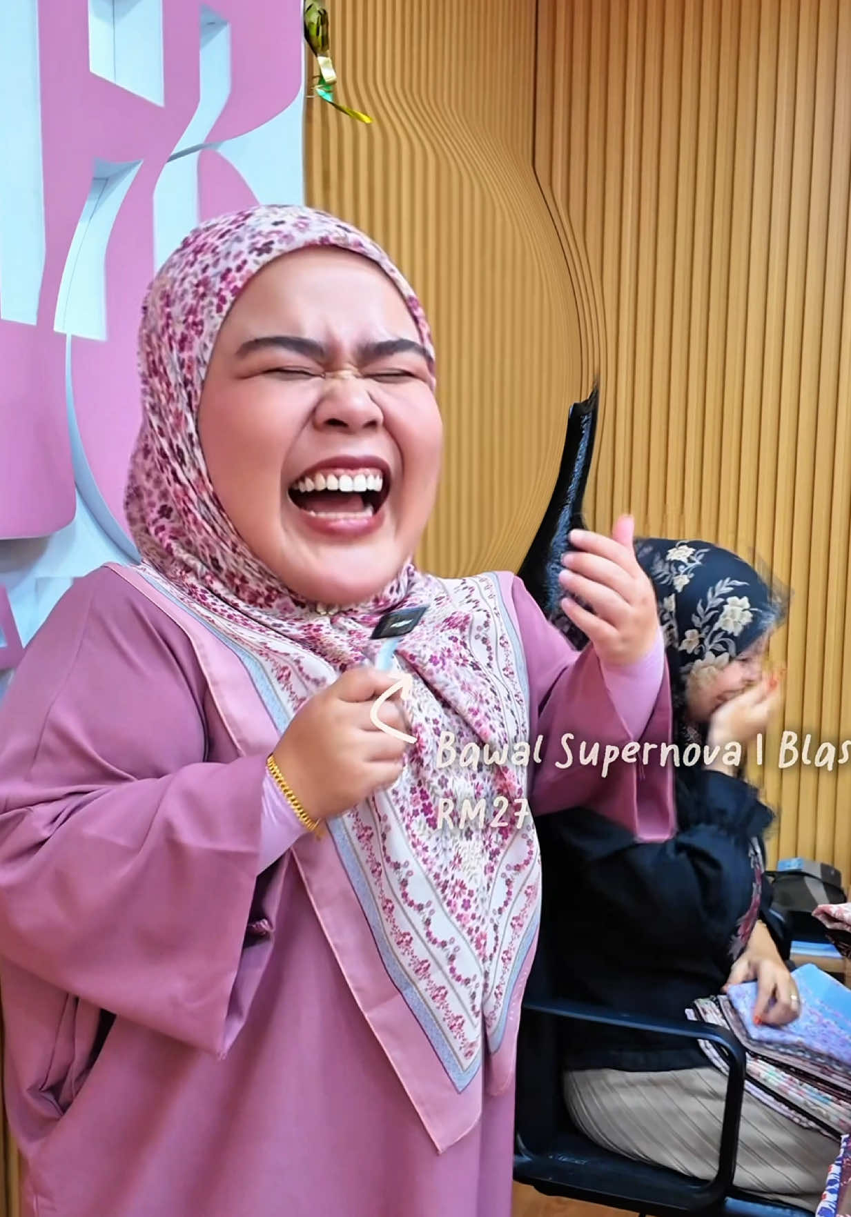@HanamihijabsHQ